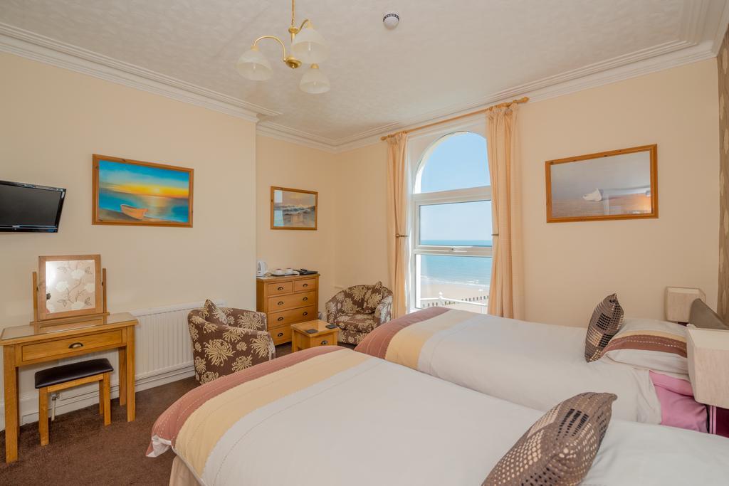 The London Seafront Bridlington Quarto foto